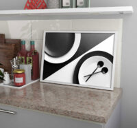 svartvit-tallrik-kokstavla