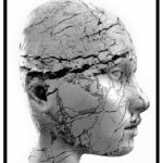 Skulptur med sprickor ansikte poster